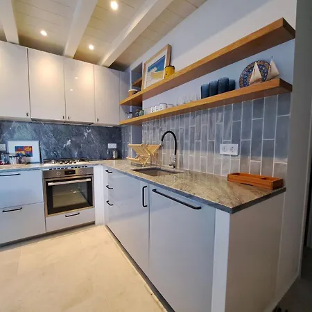 La Scaletta In Spilia Leros *